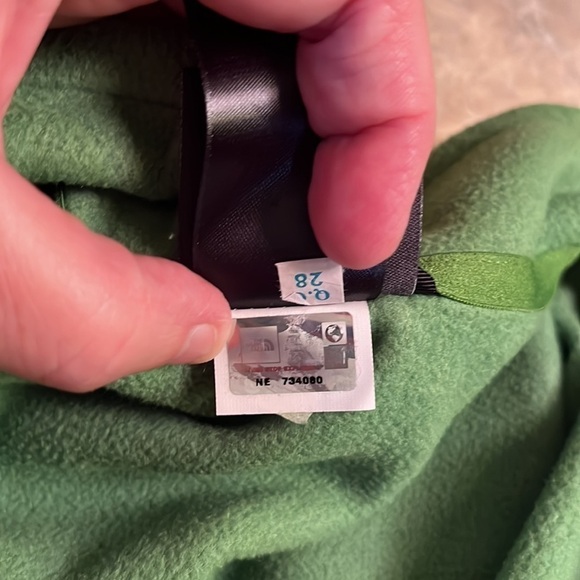 The North Face 1/2 zip fleece Pullover - Picture 7 of 7